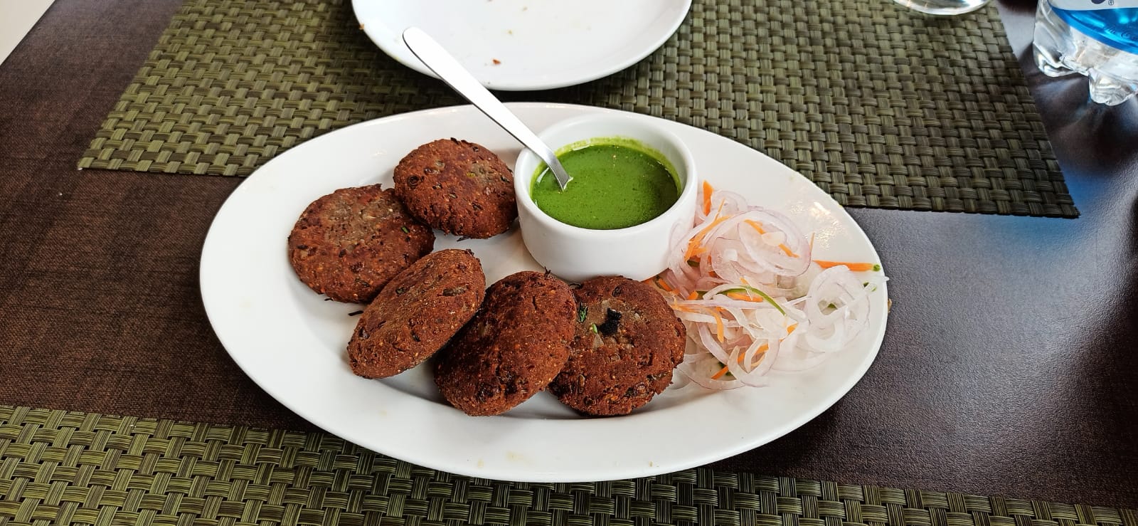 Dhamsa Tribal Restaurant & Cafe Ekante ★ ধামশা ও ক্যাফে একান্তে